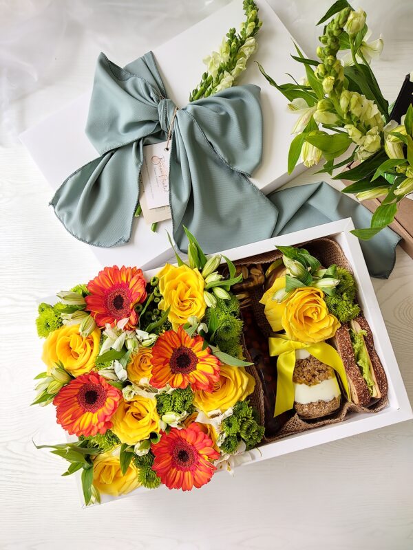 Caja Carton Blanca Floral