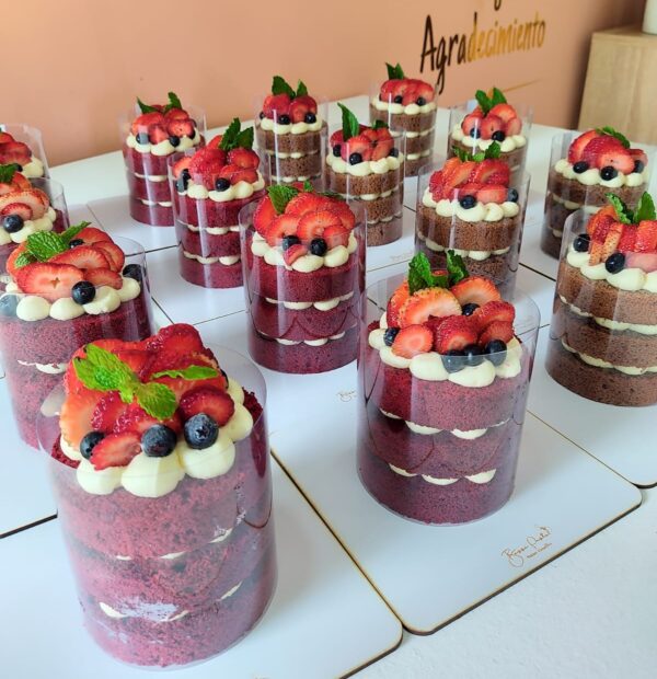 Pastel Naked Frutal